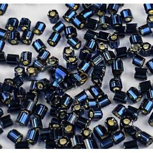 Preciosa 67100 10/0 (cut glass)