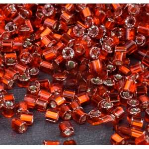 Preciosa 97030 10/0 (cut glass)
