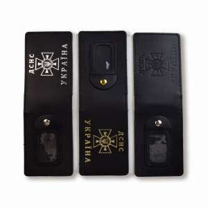 DSNS ID Cover with Slot for Badge (black, plain embossing)