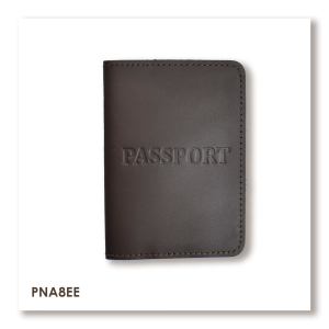 Обложка для паспорта с надписью PASSPORT