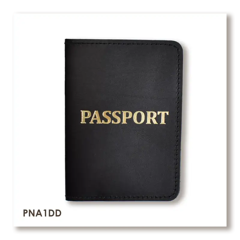 Обложка для паспорта с надписью PASSPORT