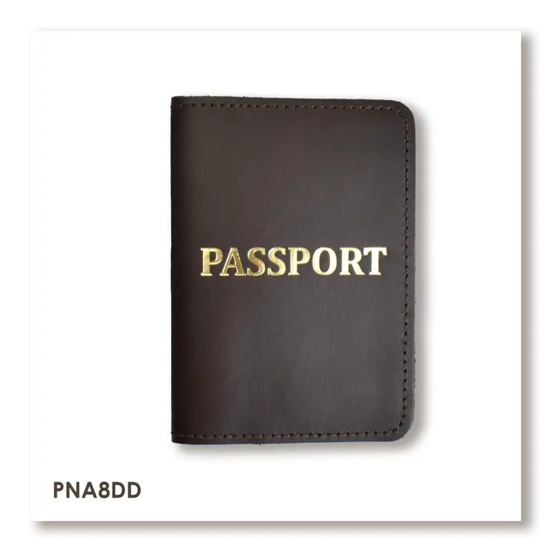 Обложка для паспорта с надписью PASSPORT