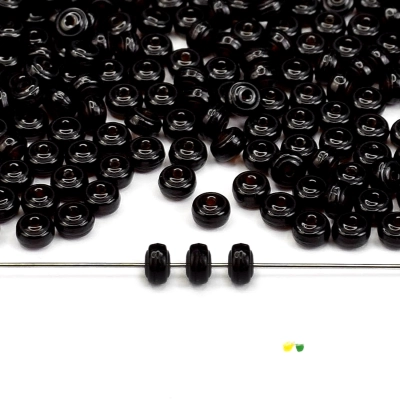 67.Preciosa bead 90120 (2x3 mm.)