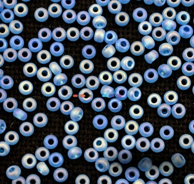 Preciosa 61030 matte 10/0 II sort