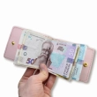 Рожевий шкіряний затискач для купюр та карток з гербом
