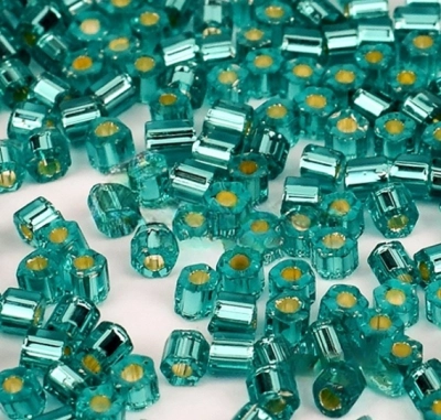 Бісер Preciosa 67210 11/0 (рубка)