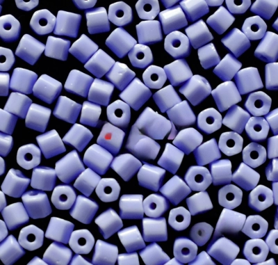 Preciosa 33020 10/0 (cut bead)