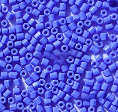 Preciosa 33040 10/0 (cut bead)